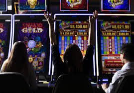 Giao diện slot online nhiều chủ đề tại crazy time